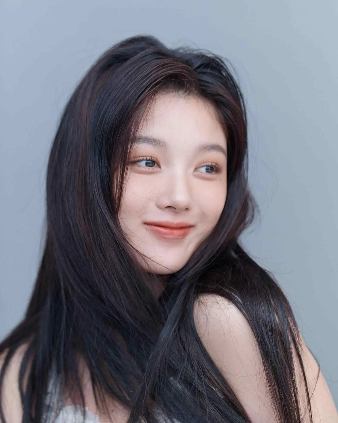 Kim Yoo Jung - kim-yoo-jung-hot-14.webp